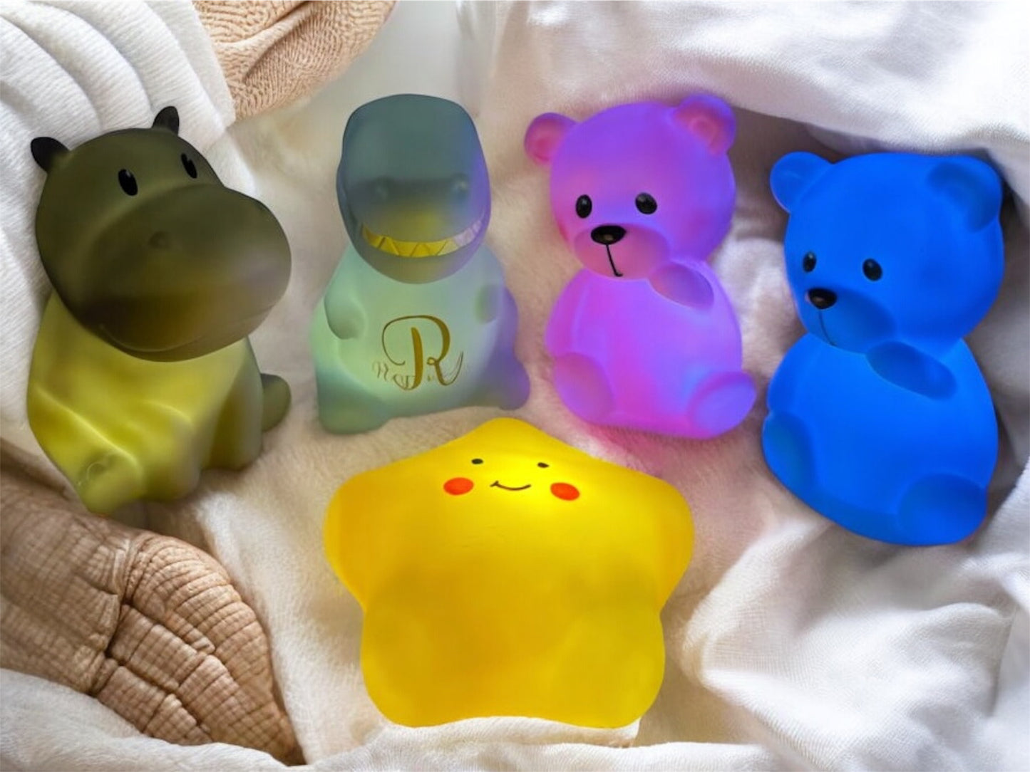 Personalisierbarer LED-Teddy mit Name – Niedliches Nachtlicht für Kinder | Teddybär-Design | Perfekte Geschenkidee zum Geburtstag